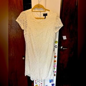 Cream Lace Dress - Laundry by Shelli Segal